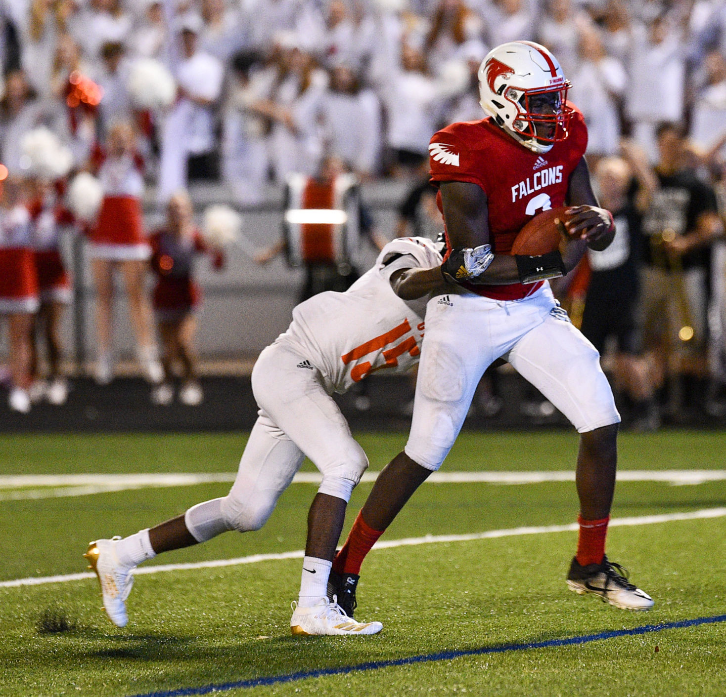 083019-qct-spt-ut-west-football-229a.jpg